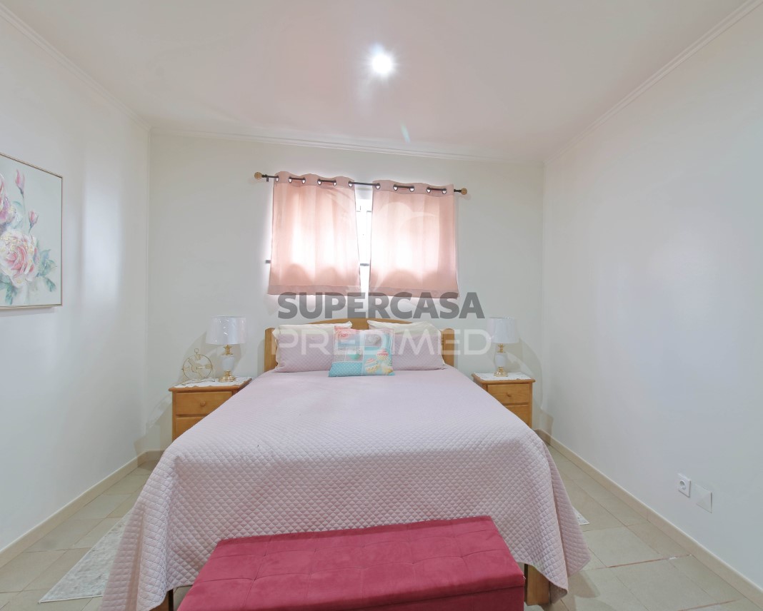 Haus 5 Zimmer verkaufen auf Feteira