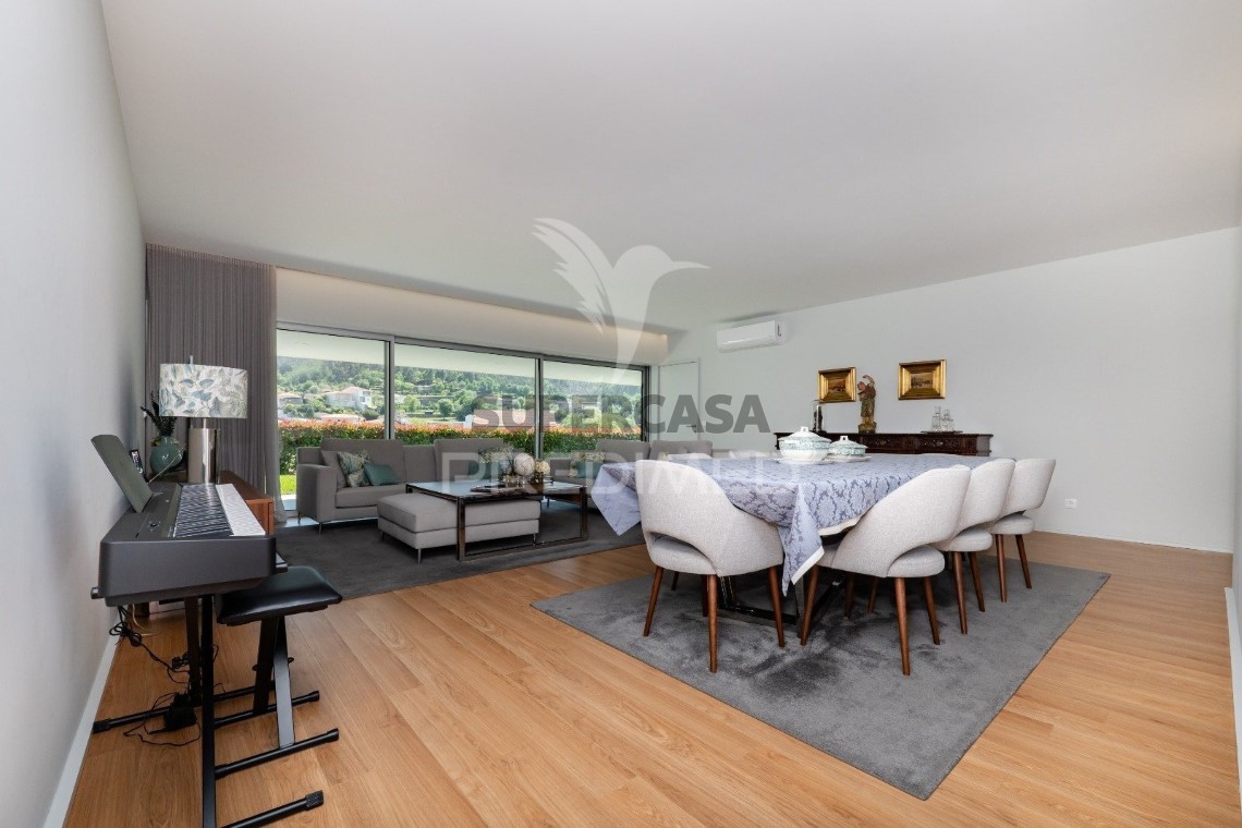 Haus 4 Zimmer verkaufen auf Este (São Pedro e São Mamede)