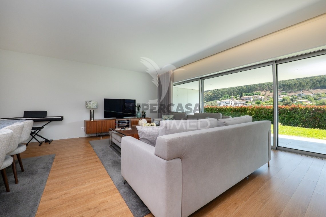 Haus 4 Zimmer verkaufen auf Este (São Pedro e São Mamede)