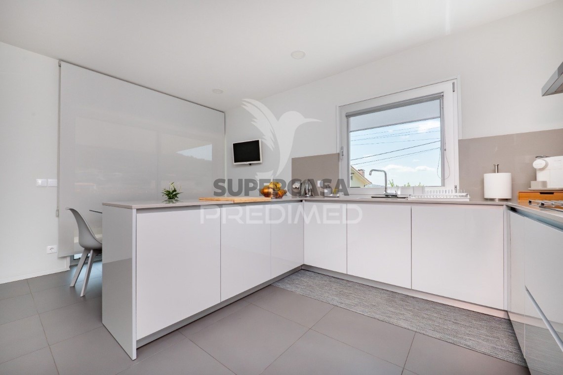Haus 4 Zimmer verkaufen auf Este (São Pedro e São Mamede)