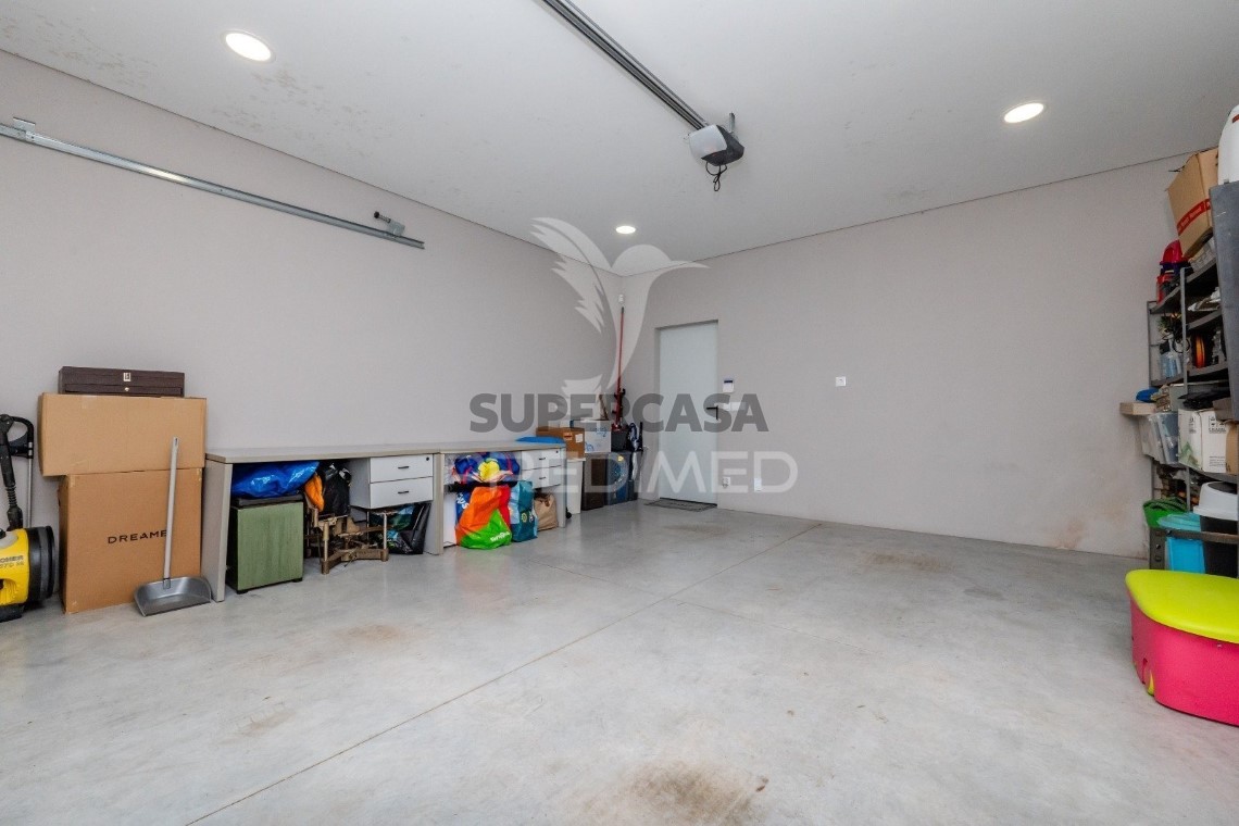 Haus 4 Zimmer verkaufen auf Este (São Pedro e São Mamede)