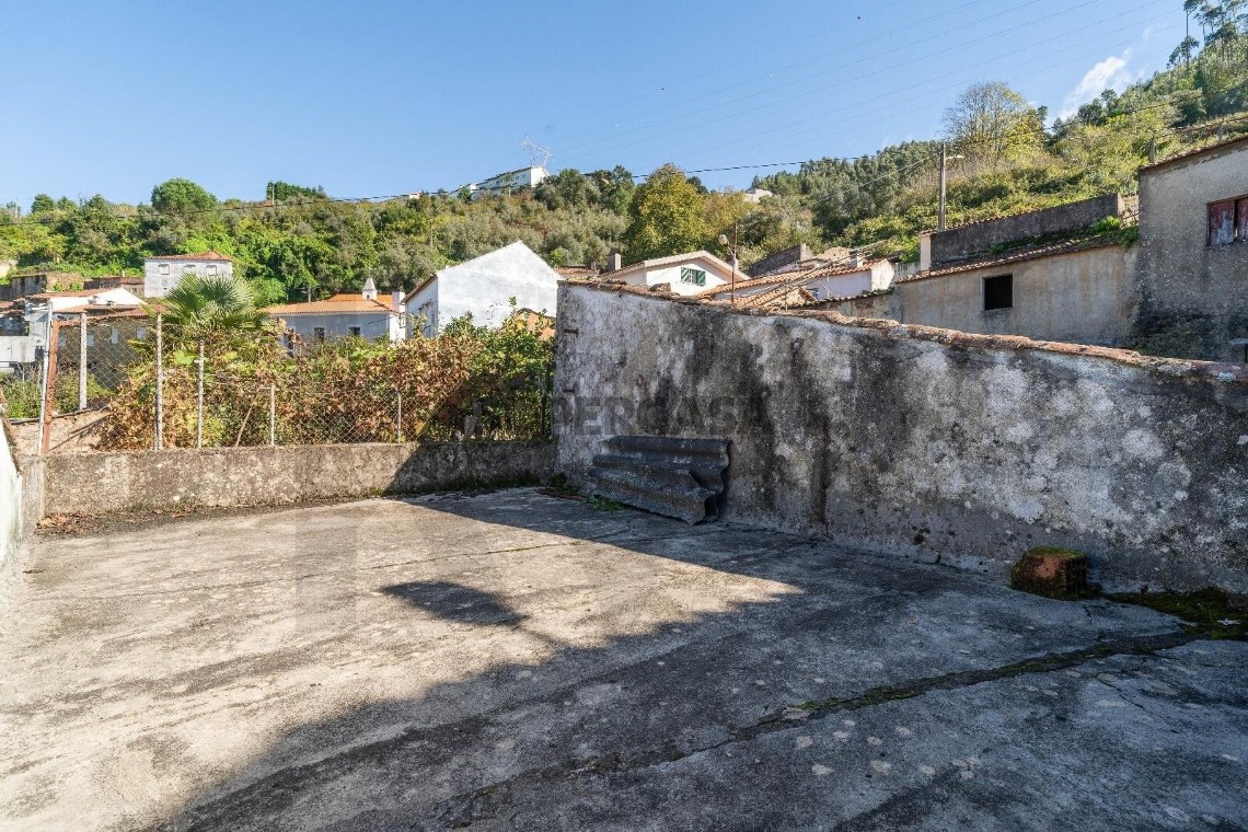 Casa 4 habitaciones en venta en Semide e Rio Vide