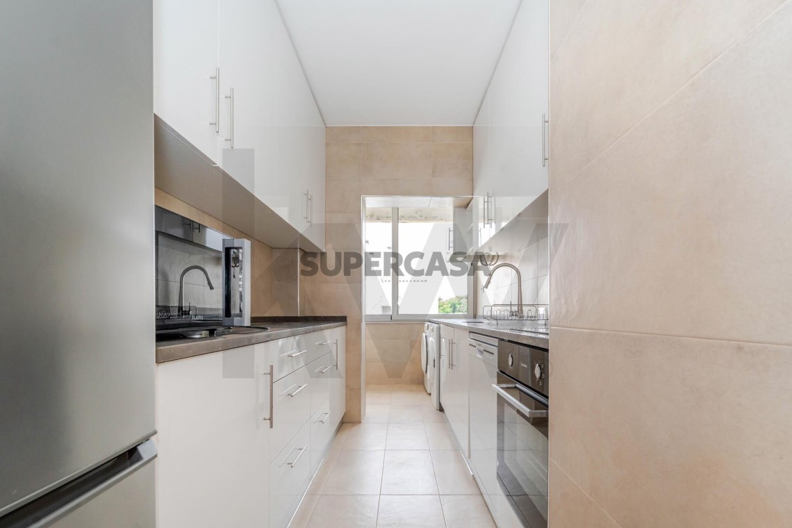 Apartamento 2 habitaciones en venta en Santo António dos Olivais