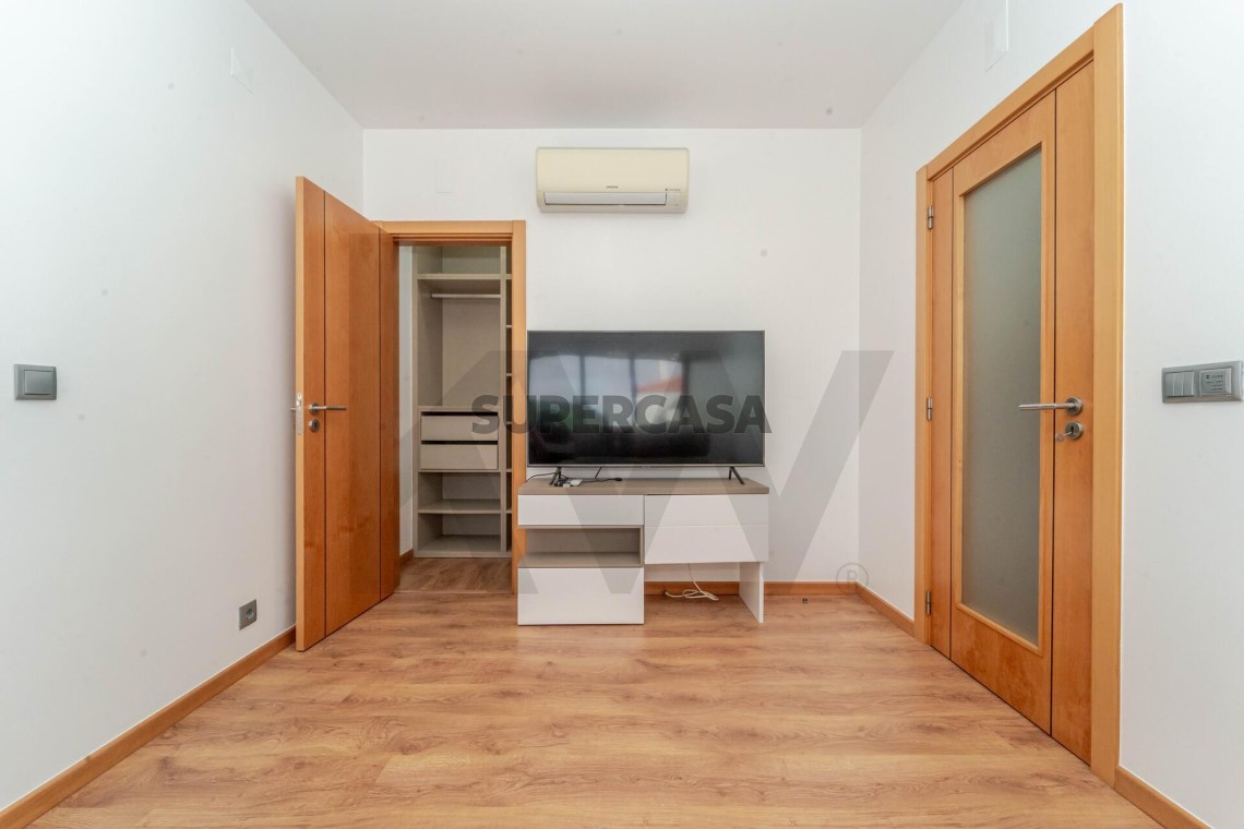 Apartamento 2 habitaciones en venta en Santo António dos Olivais