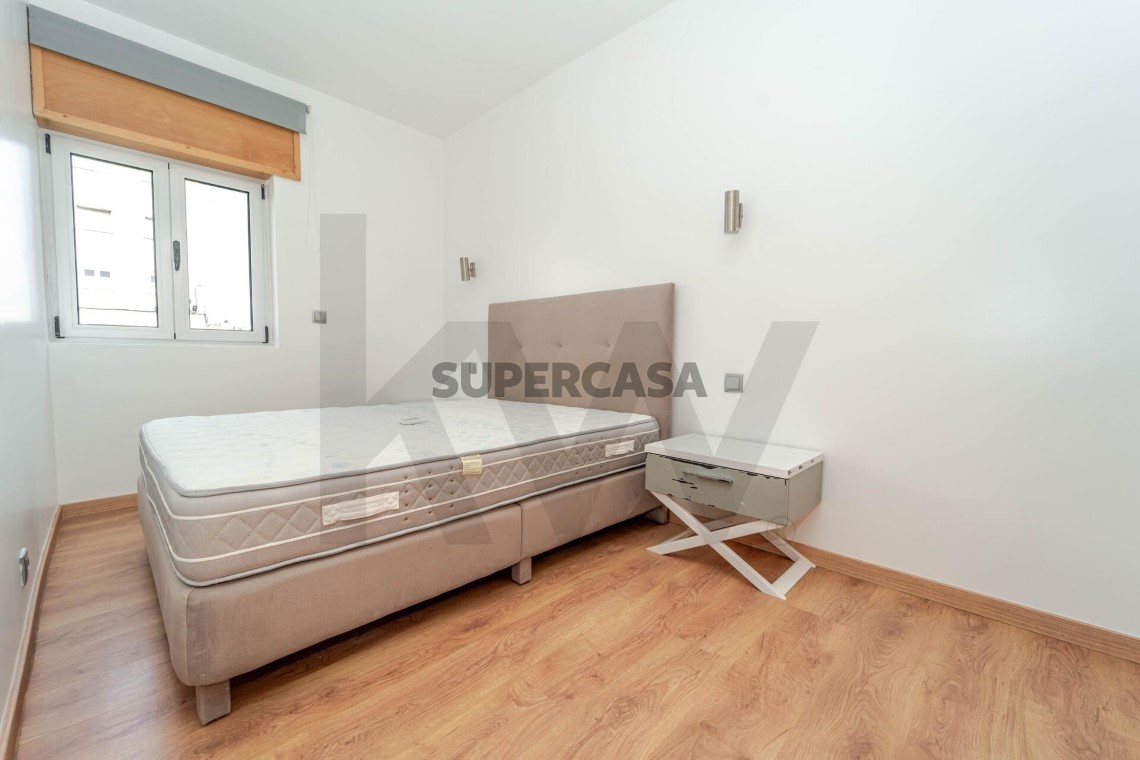 Apartamento 2 habitaciones en venta en Santo António dos Olivais
