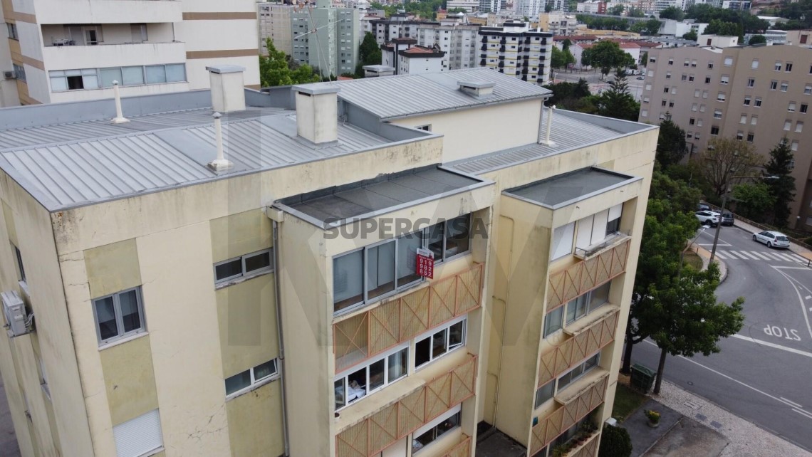 Apartamento 2 habitaciones en venta en Santo António dos Olivais