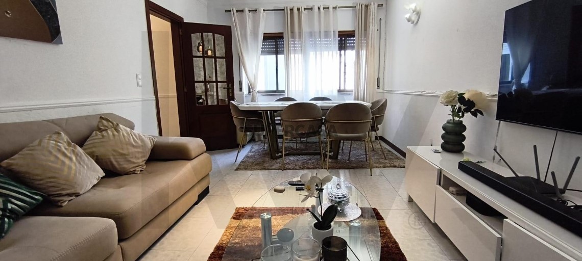 Apartment 2 Zimmer verkaufen auf Massamá e Monte Abraão