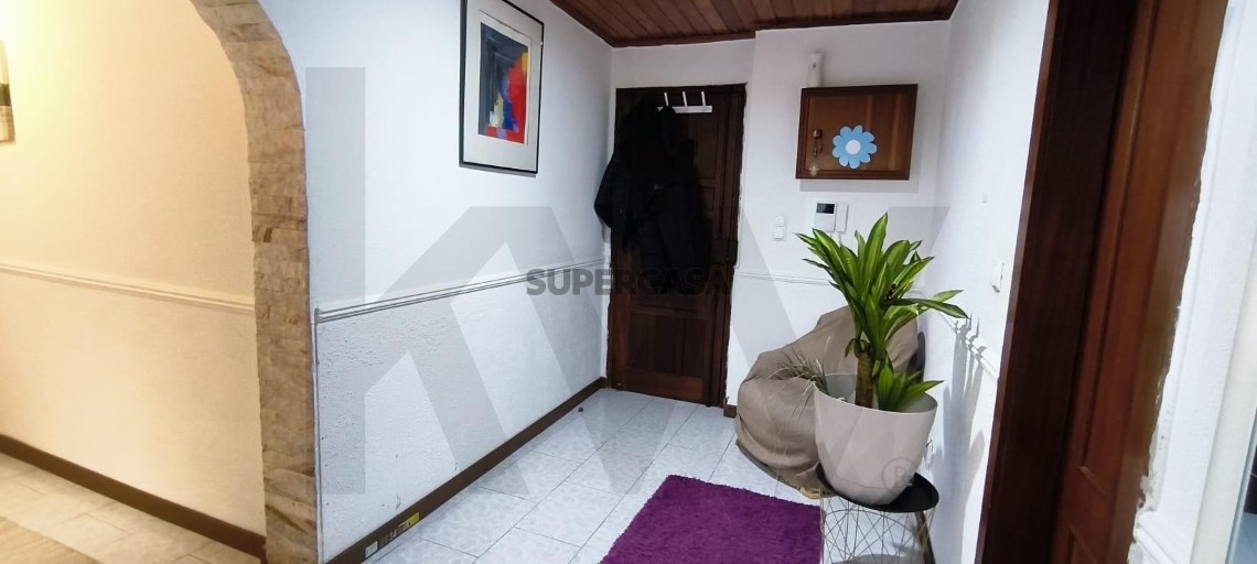Apartment 2 Zimmer verkaufen auf Massamá e Monte Abraão