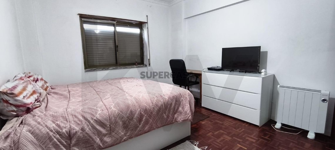 Apartment 2 Zimmer verkaufen auf Massamá e Monte Abraão
