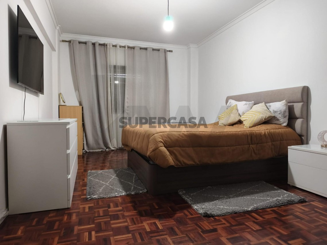 Apartment 2 Zimmer verkaufen auf Massamá e Monte Abraão