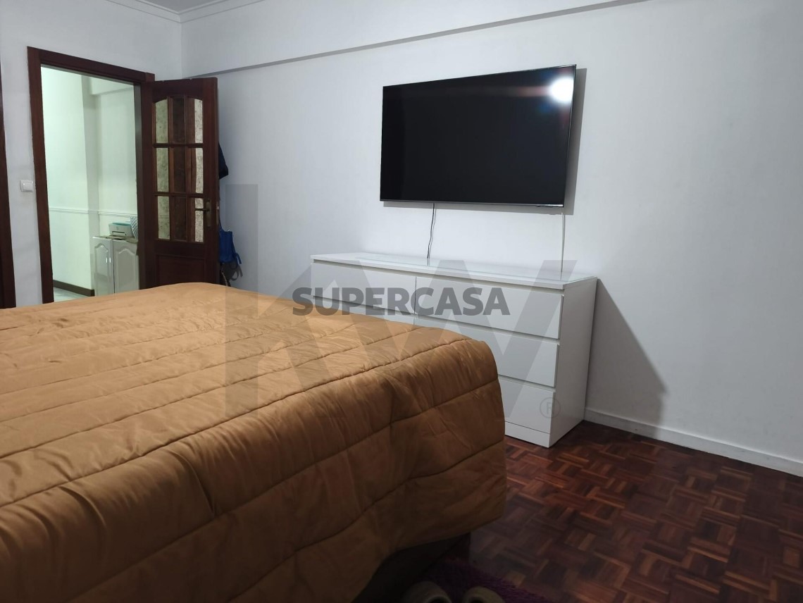 Apartment 2 Zimmer verkaufen auf Massamá e Monte Abraão