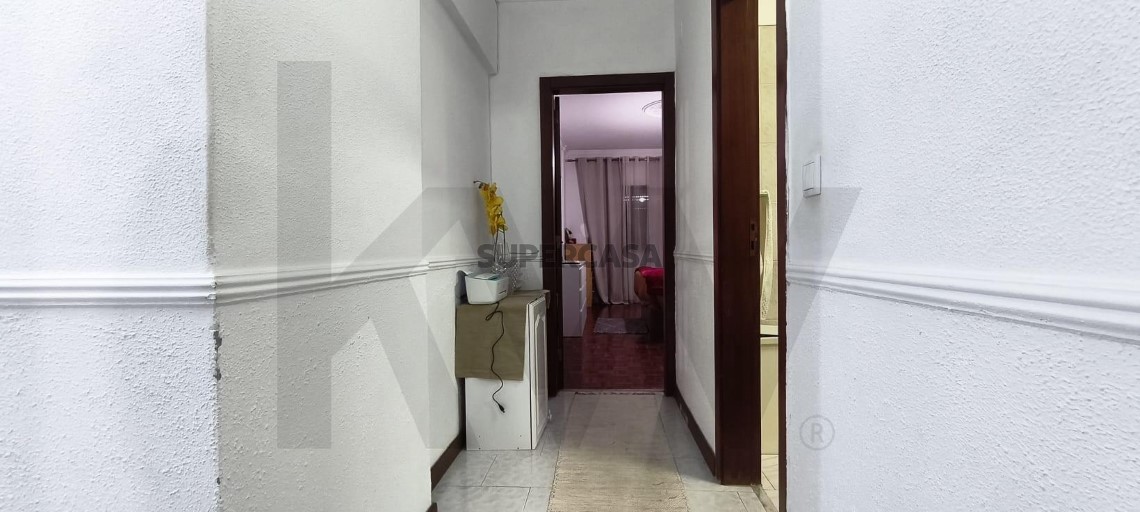 Apartment 2 Zimmer verkaufen auf Massamá e Monte Abraão