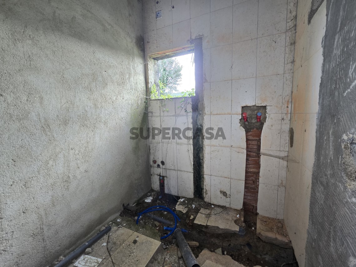 Prédio à venda em CM1642