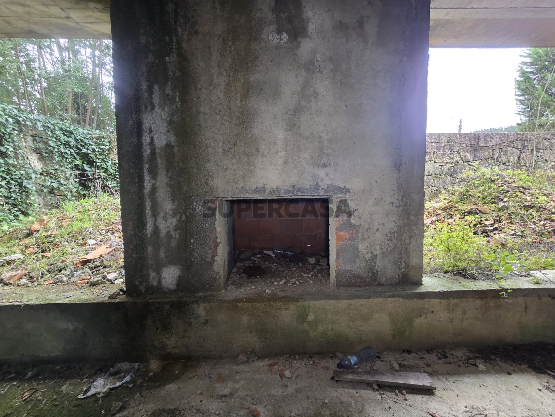 Prédio à venda em CM1642