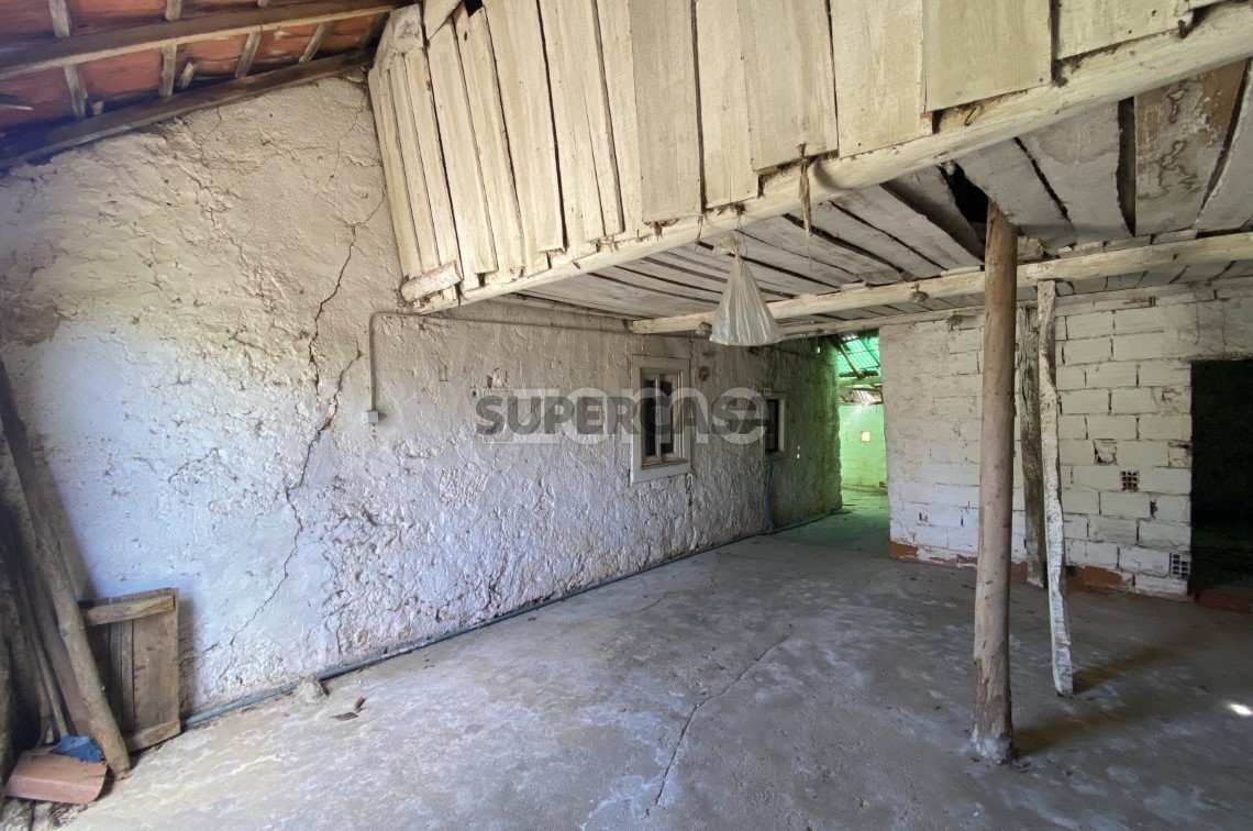Parqueamento/Garagem