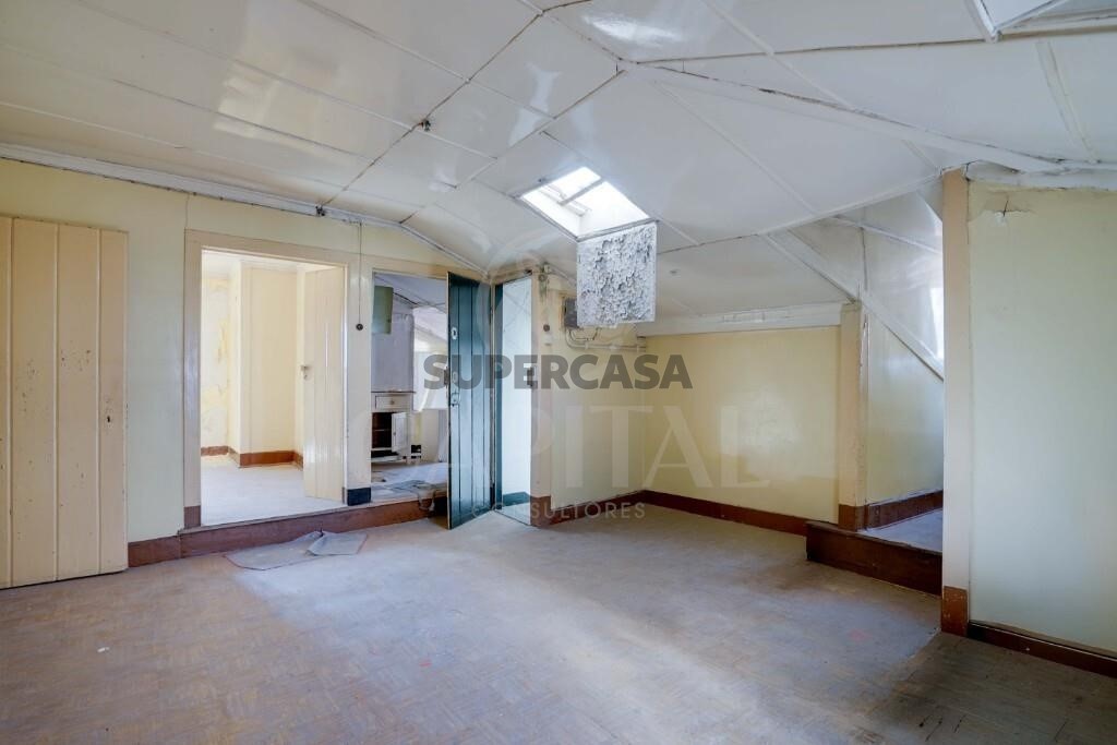 Prédio à venda em Estrela
