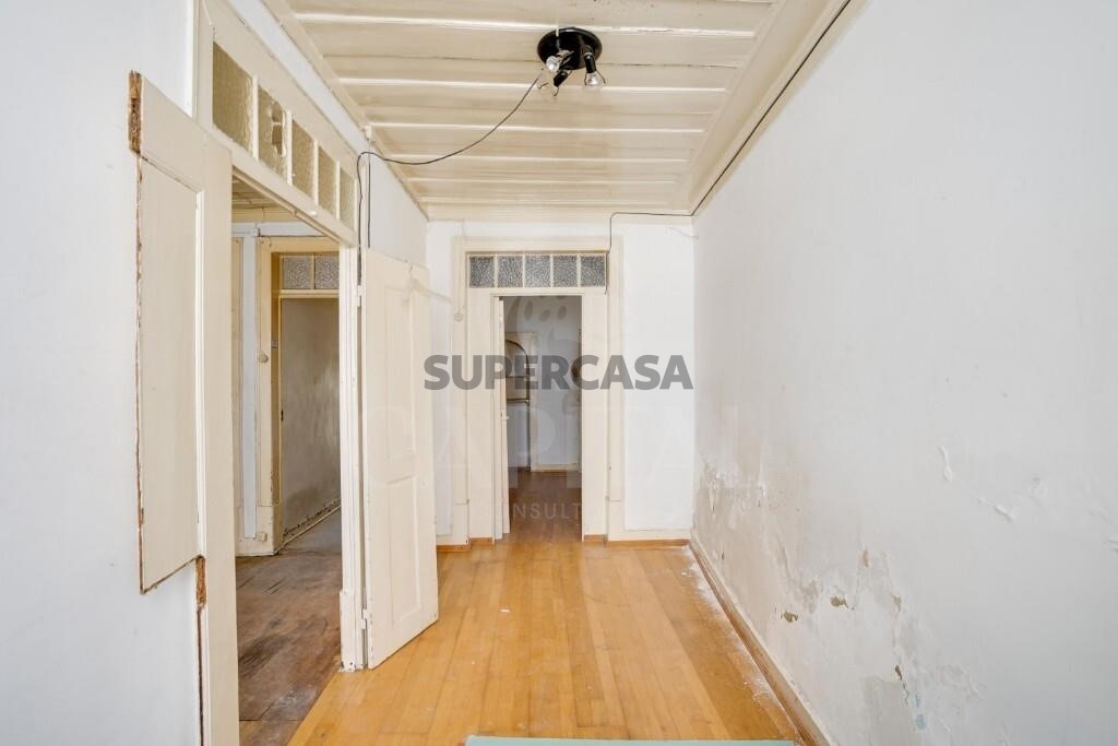 Prédio à venda em Estrela