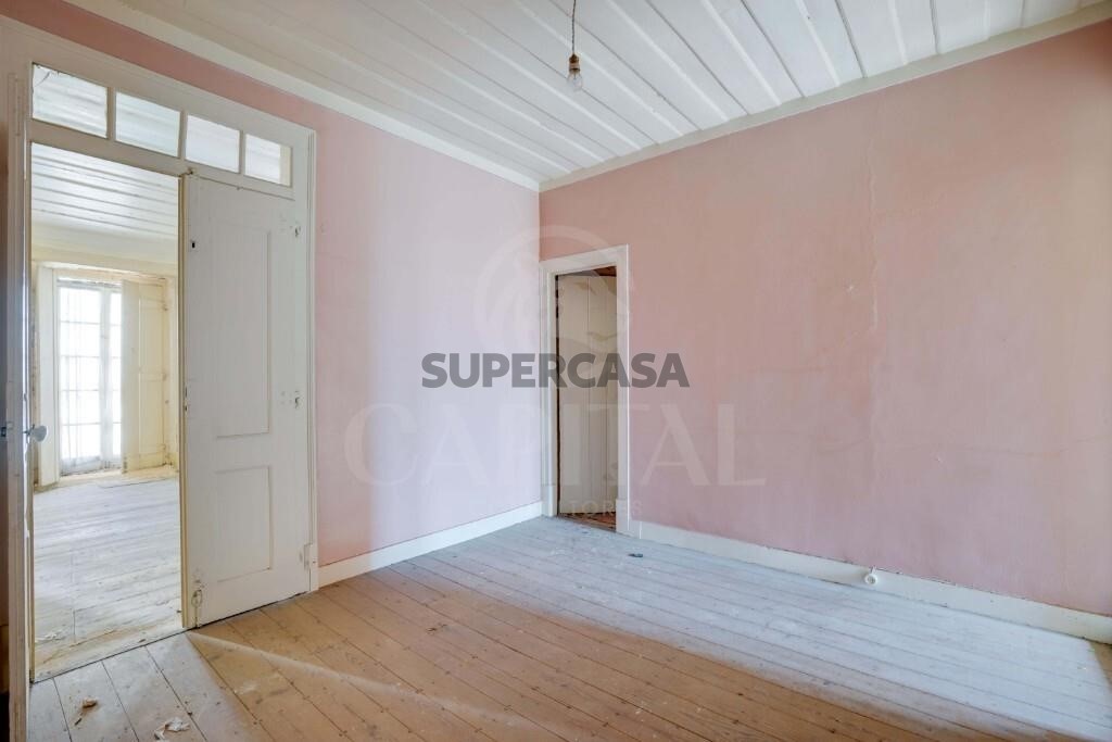Prédio à venda em Estrela