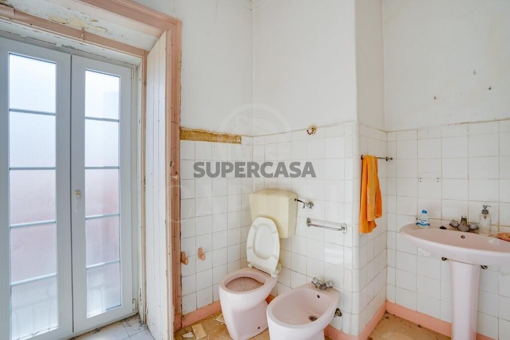 Prédio à venda em Estrela