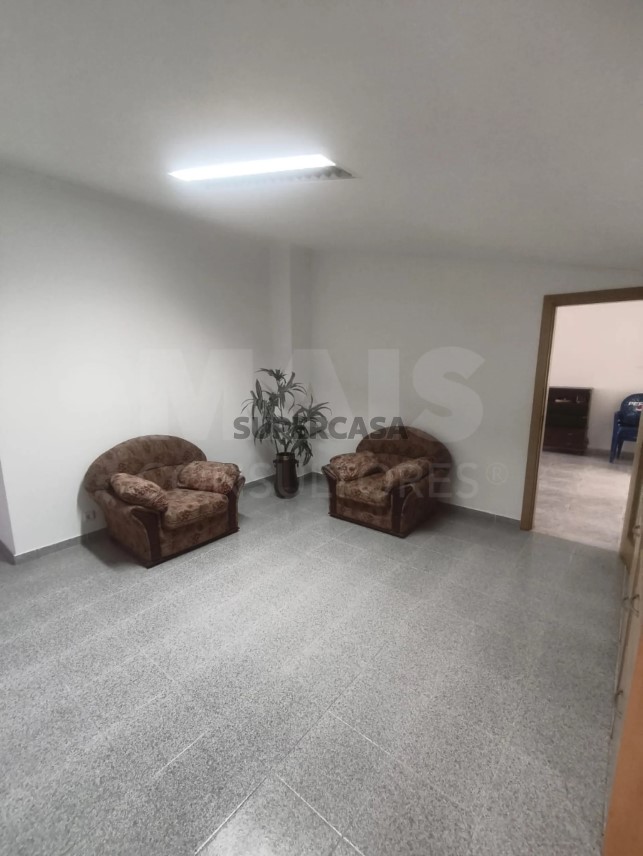 Moradia T5 à venda em Branca
