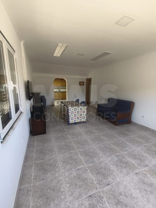 Moradia T5 à venda em Branca