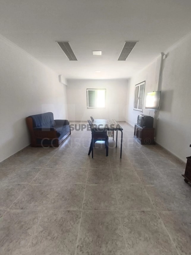 Moradia T5 à venda em Branca