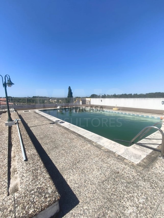 Moradia T5 à venda em Branca