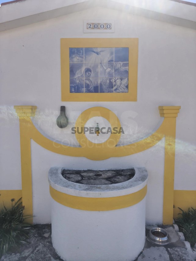Moradia T5 à venda em Branca
