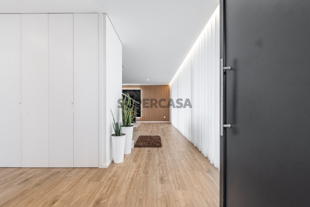 Huis 3 kamers verkoop Op Caldelas, Sequeiros e Paranhos