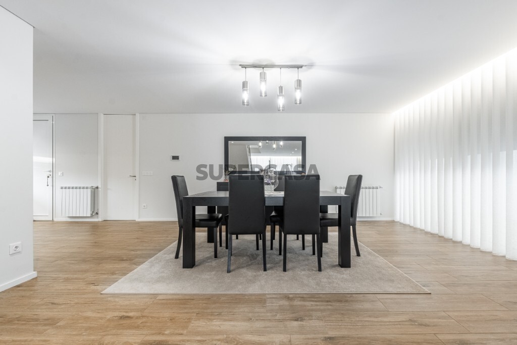 Huis 3 kamers verkoop Op Caldelas, Sequeiros e Paranhos