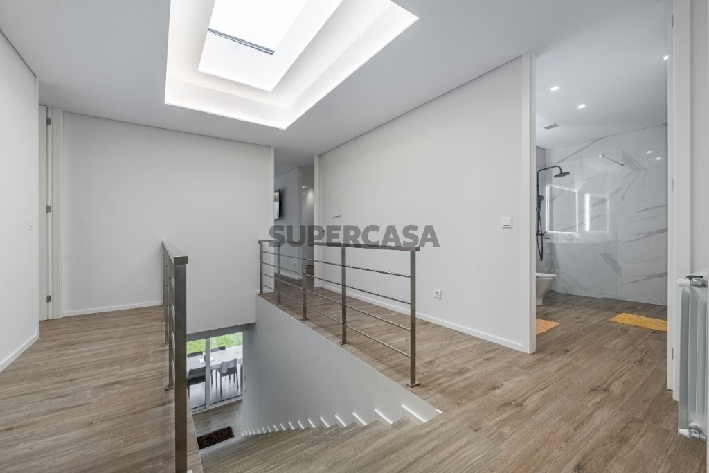 Huis 3 kamers verkoop Op Caldelas, Sequeiros e Paranhos