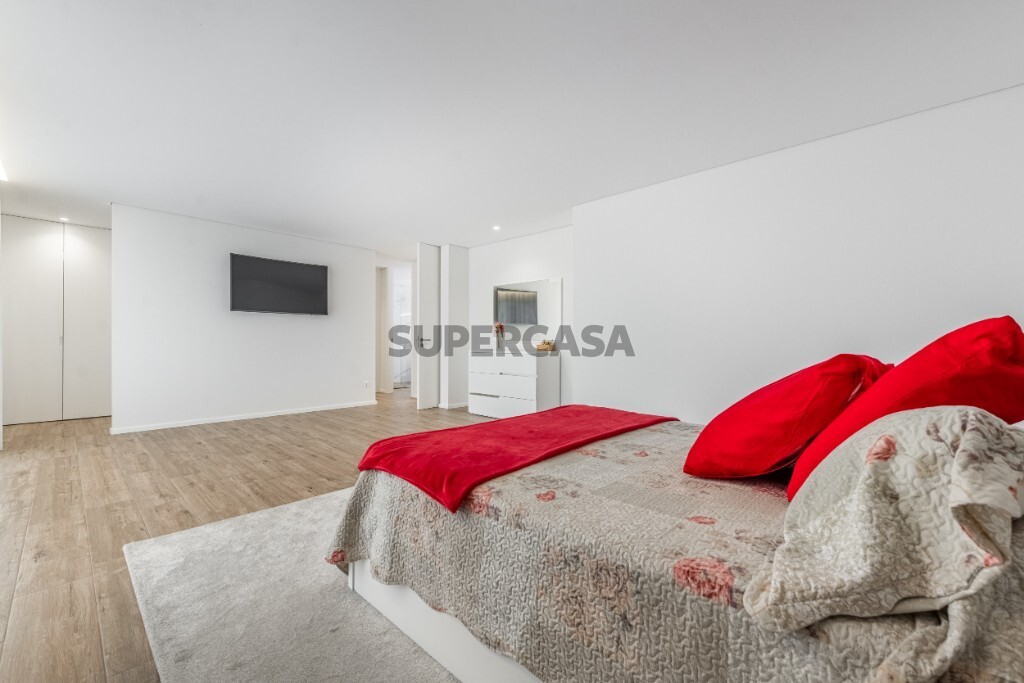 Huis 3 kamers verkoop Op Caldelas, Sequeiros e Paranhos