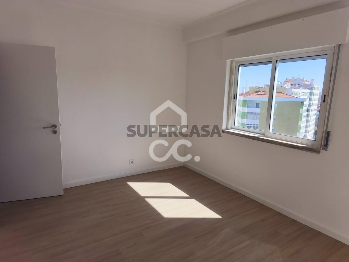 Apartment 3 Zimmer verkaufen auf Mina de Água