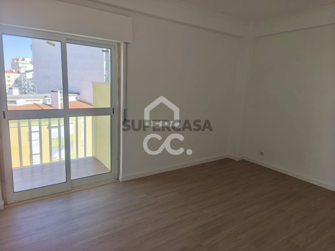 Apartment 3 Zimmer verkaufen auf Mina de Água