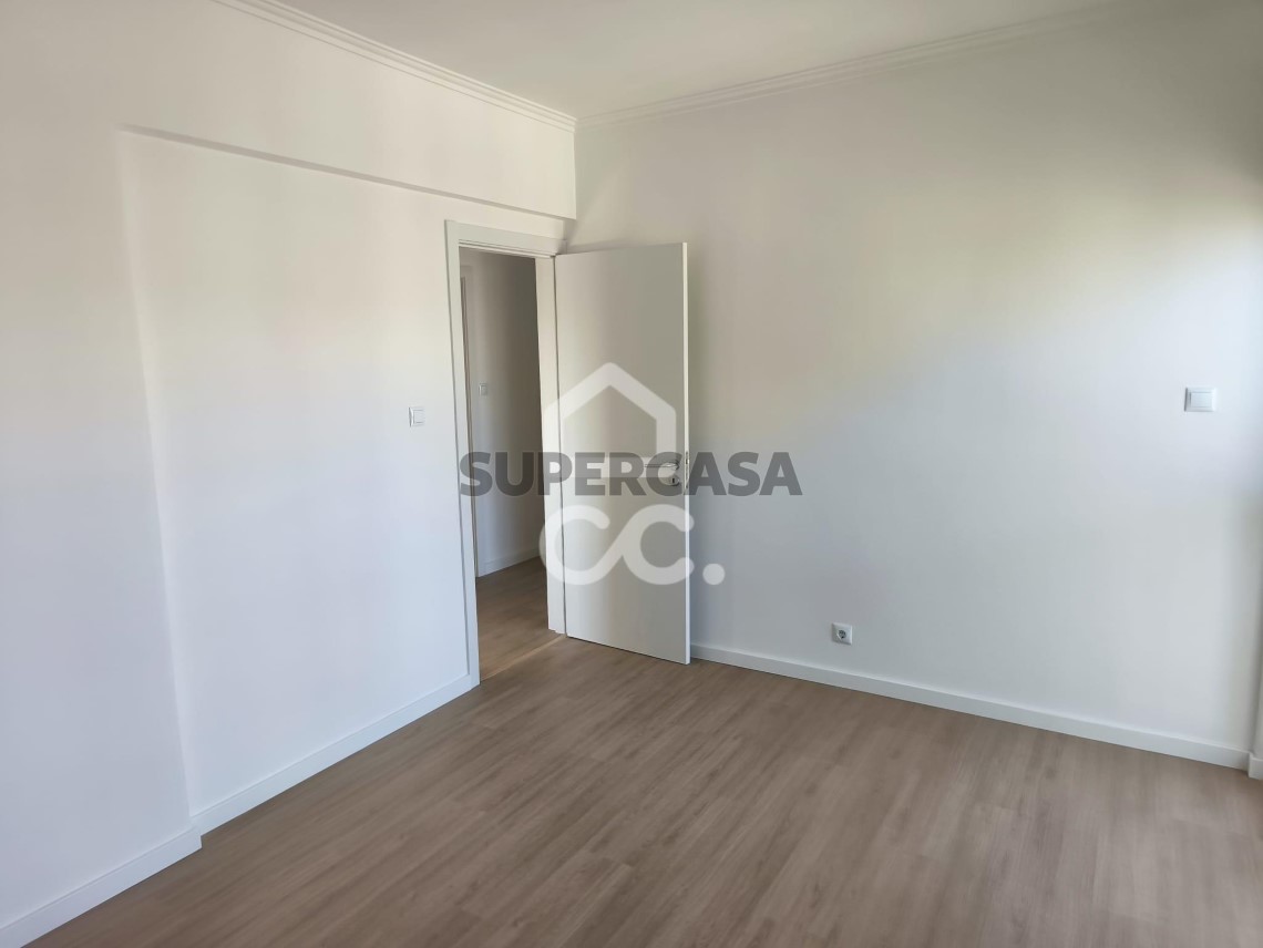 Apartment 3 Zimmer verkaufen auf Mina de Água
