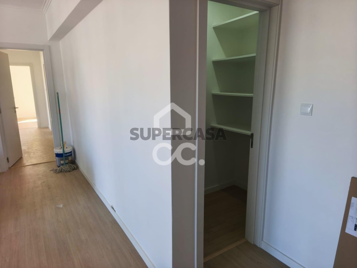 Apartment 3 Zimmer verkaufen auf Mina de Água