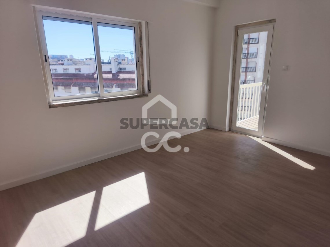 Apartment 3 Zimmer verkaufen auf Mina de Água