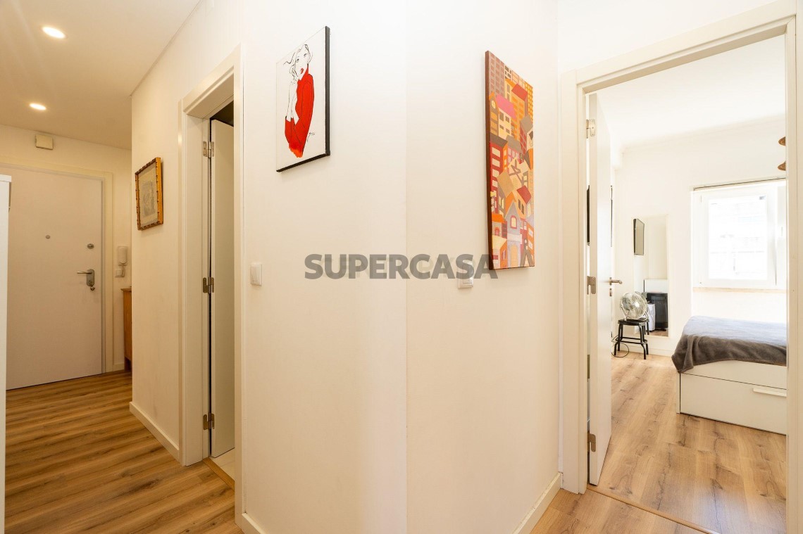 Apartment 3 Zimmer verkaufen auf Águas Livres, 3º boden