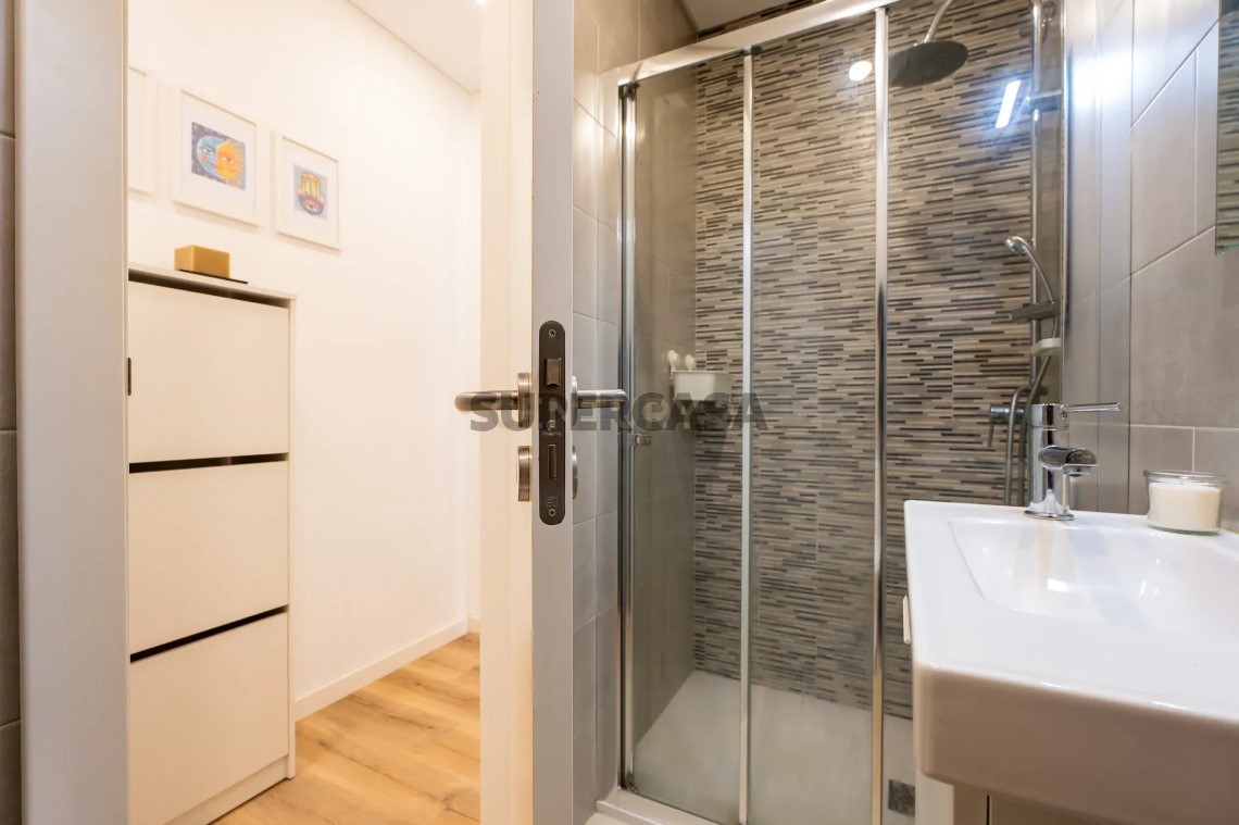 Apartment 3 Zimmer verkaufen auf Águas Livres, 3º boden