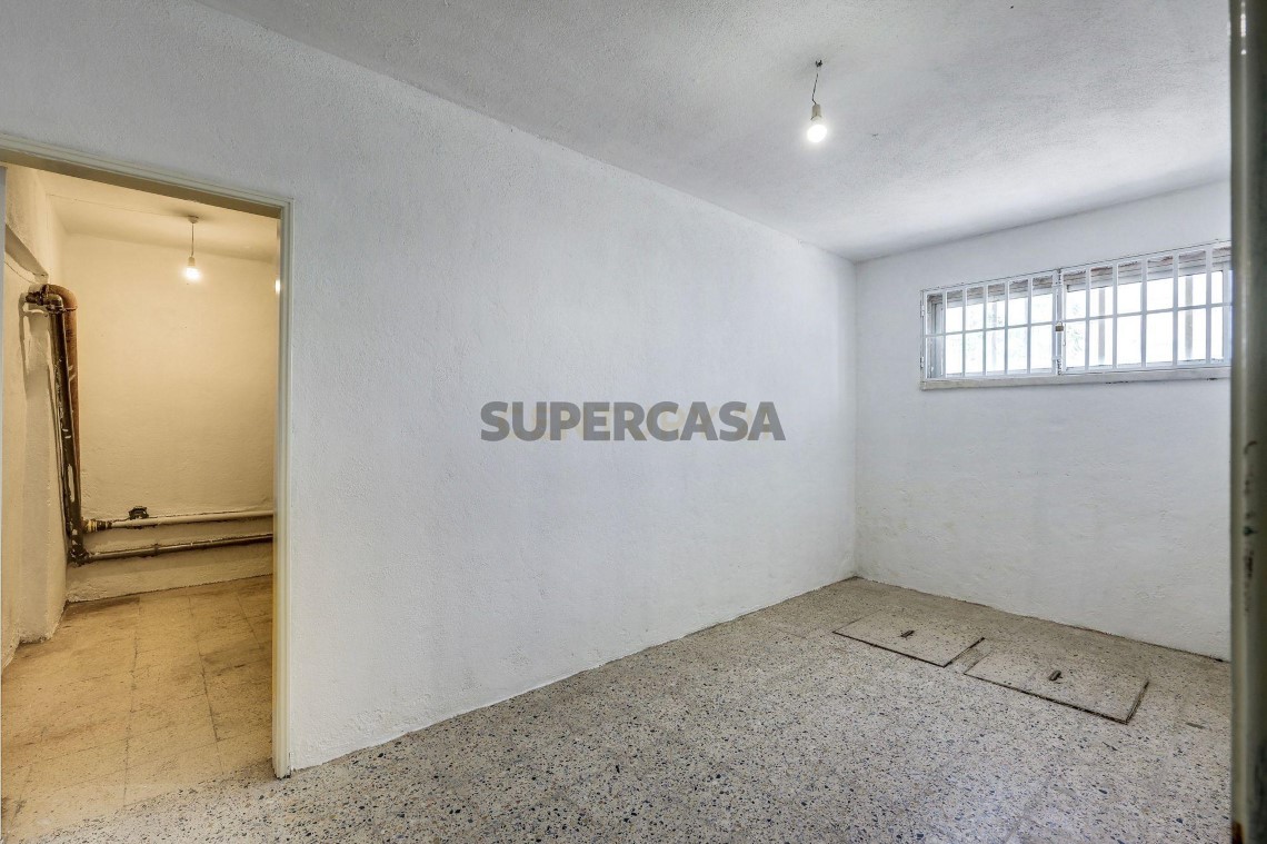 Apartment 3 Zimmer verkaufen auf Mina de Água, 2º boden