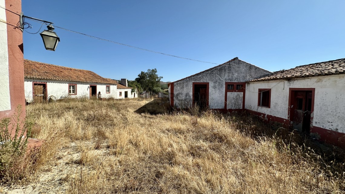 Large Corticeira Estate in Baixo Alentejo with Touristic, Residential and Agroforestry Potential