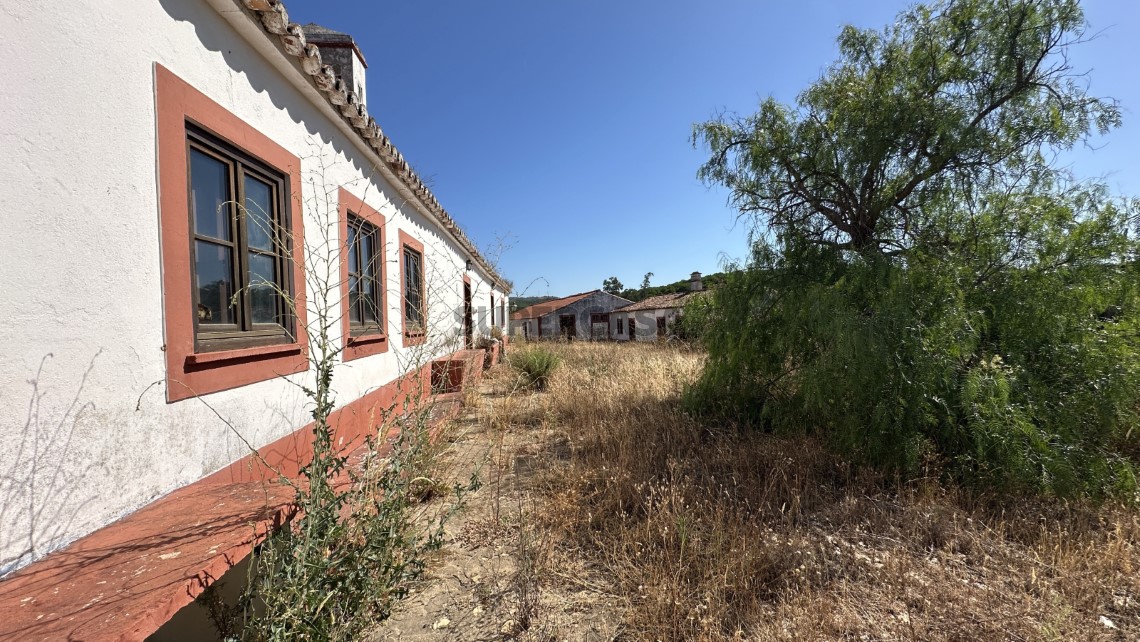 Large Corticeira Estate in Baixo Alentejo with Touristic, Residential and Agroforestry Potential