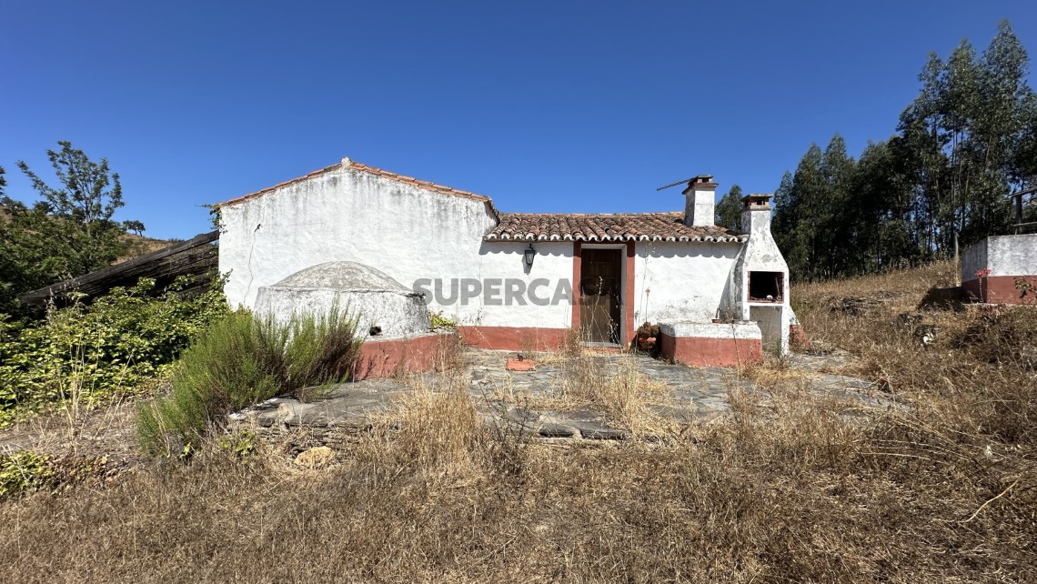 Large Corticeira Estate in Baixo Alentejo with Touristic, Residential and Agroforestry Potential