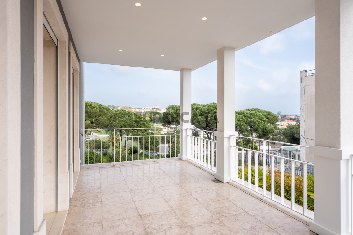 Balcon