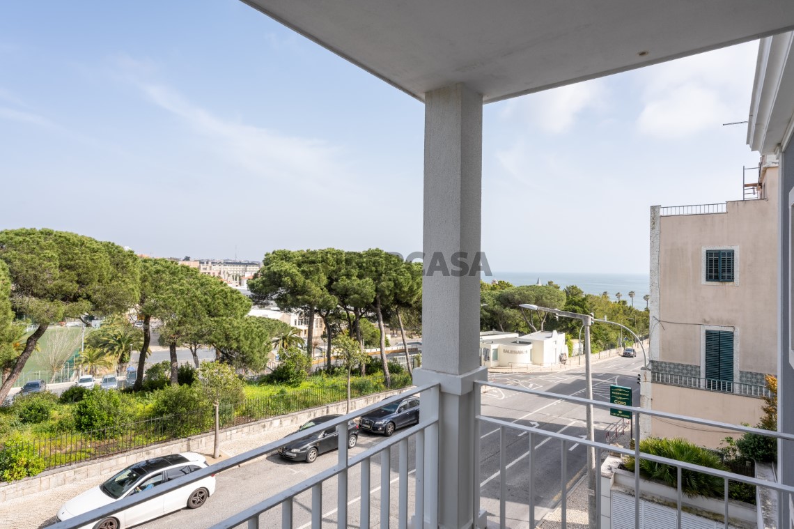 Balcon