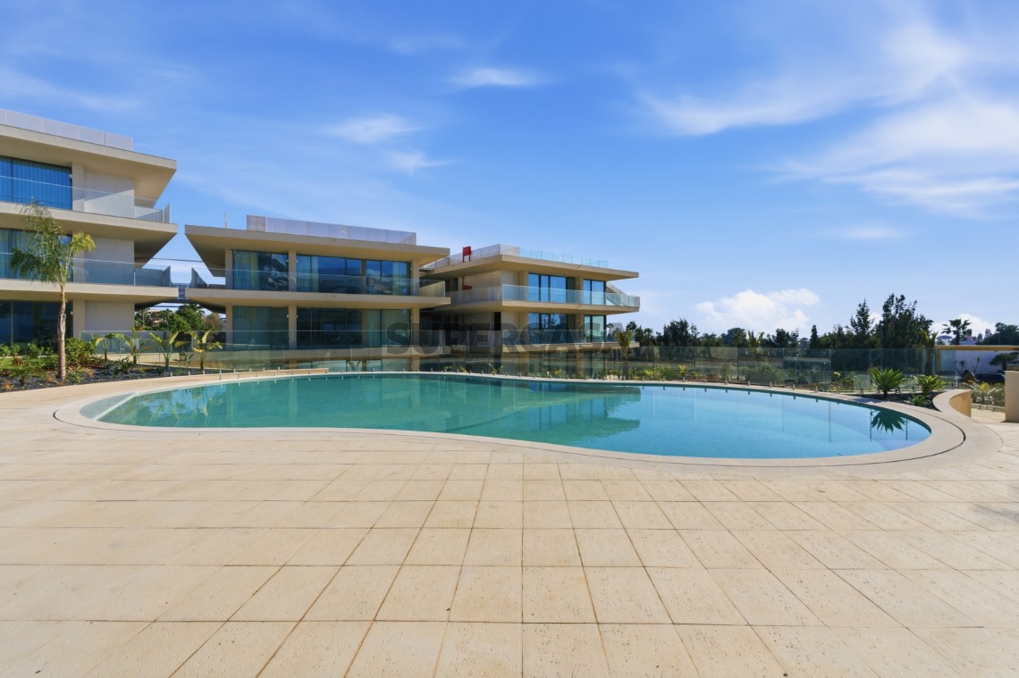 Piscina NBay