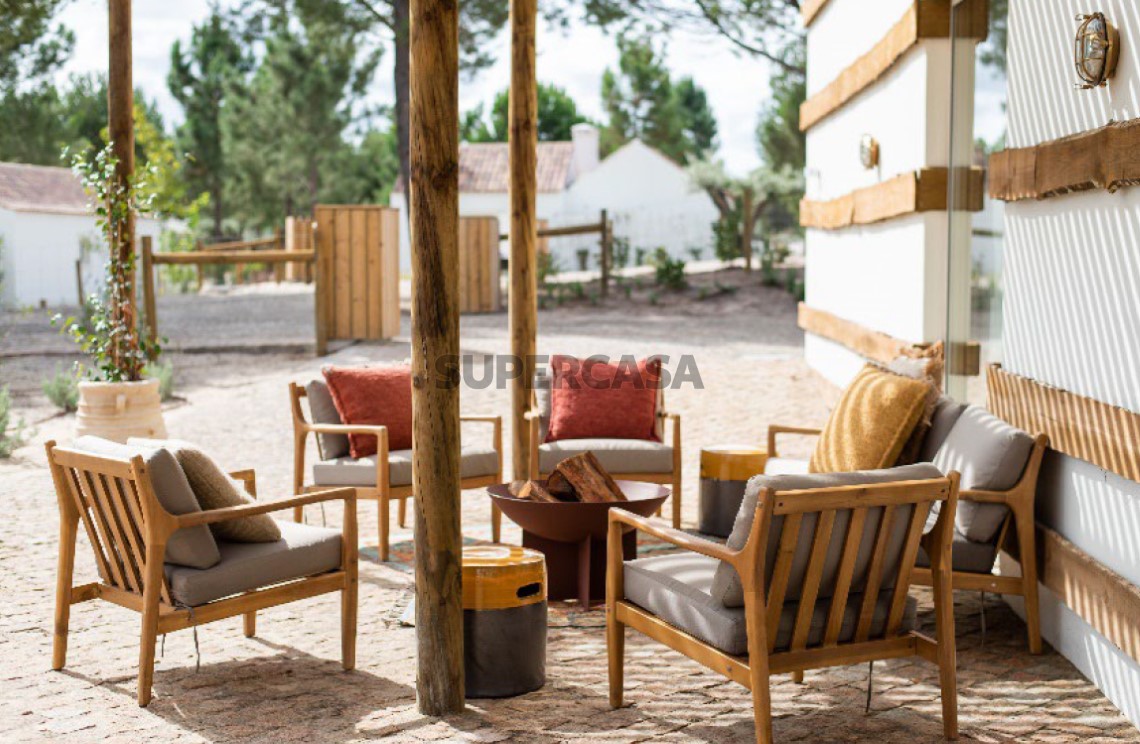 Hotel Authentic Bicas