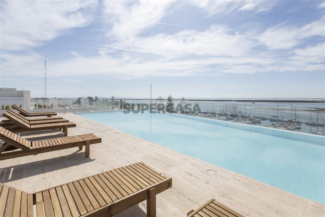 Piscina Exterior - Del Mar Marina I