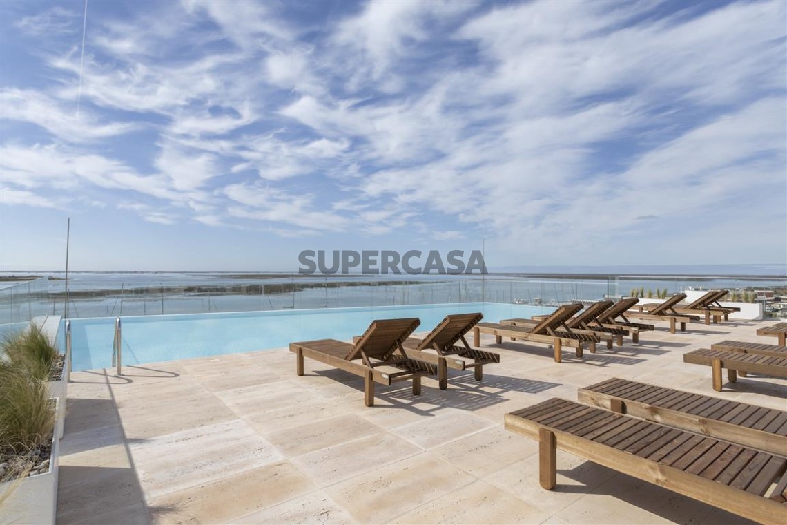 Piscina Exterior - Del Mar Marina I