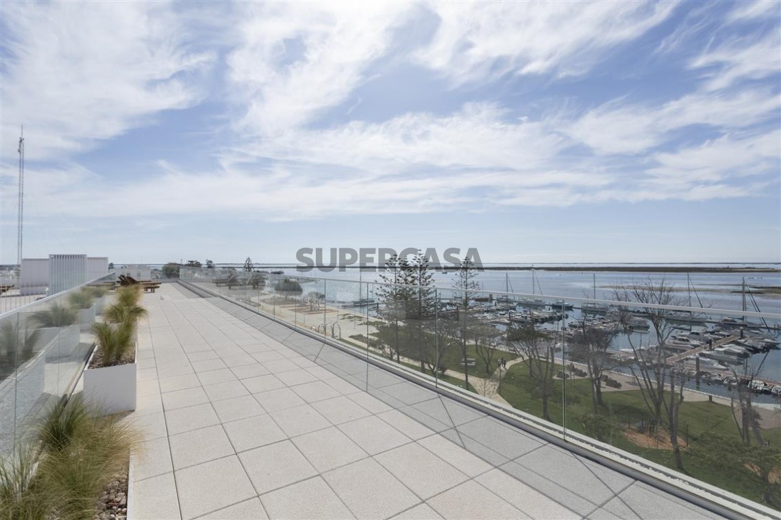 Cobertura - Del Mar Marina I